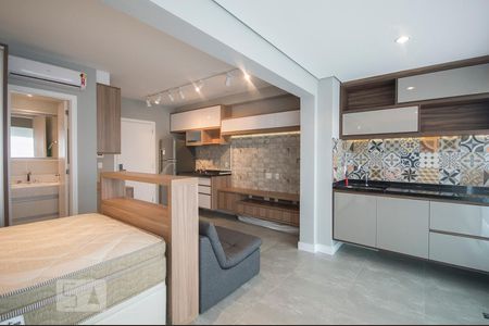 Sala/Suíte de kitnet/studio para alugar com 1 quarto, 34m² em Brooklin Paulista, São Paulo