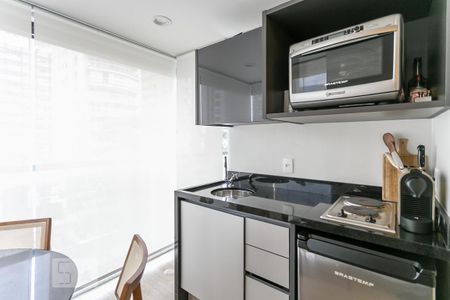Cozinha de apartamento para alugar com 1 quarto, 36m² em Jardim Paulista, São Paulo