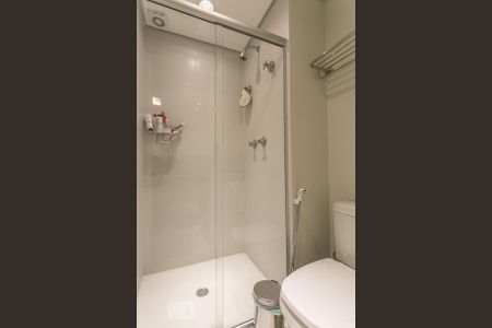 Banheiro de apartamento para alugar com 1 quarto, 36m² em Jardim Paulista, São Paulo