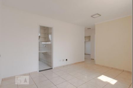 Sala de apartamento à venda com 3 quartos, 69m² em Vila Industrial, Campinas