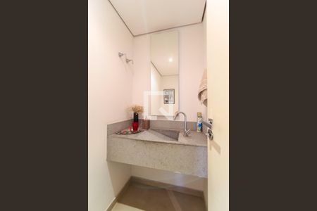 Apartamento à venda com 300m², 4 quartos e 4 vagasLavabo