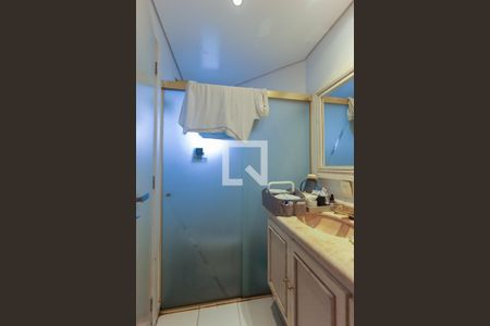 Apartamento à venda com 300m², 4 quartos e 4 vagasBanheiro da Suíte 1