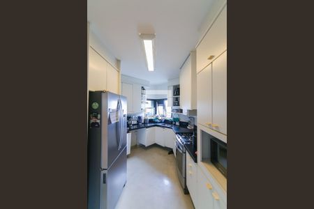 Apartamento à venda com 300m², 4 quartos e 4 vagasCozinha