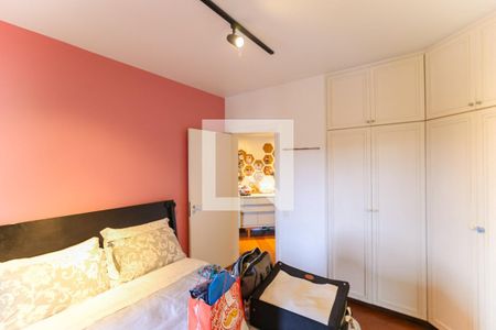 Apartamento à venda com 300m², 4 quartos e 4 vagasQuarto 2