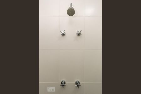 Detalhe do Banheiro de kitnet/studio para alugar com 1 quarto, 34m² em Água Branca, São Paulo