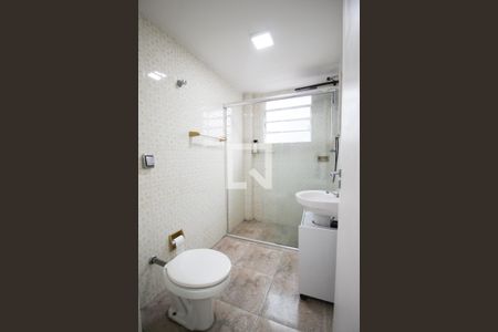 Banheiro de apartamento para alugar com 1 quarto, 45m² em Vila Nova Conceição, São Paulo
