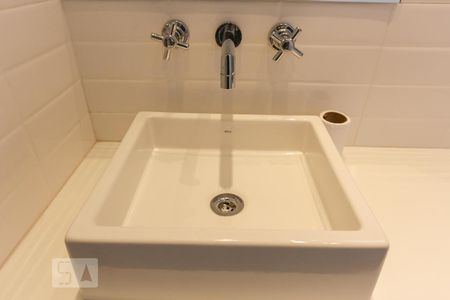 Apartamento para alugar com 48m², 1 quarto e 1 vaga Apartamento para alugar com 48m², 1 quarto e 1 vagaBanheiro