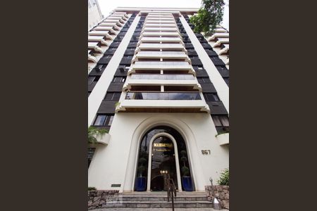 Apartamento para alugar com 48m², 1 quarto e 1 vaga Apartamento para alugar com 48m², 1 quarto e 1 vagaFachada