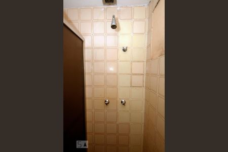 Apartamento à venda com 100m², 2 quartos e 1 vaga Apartamento à venda com 100m², 2 quartos e 1 vagaBox Banheiro Social.