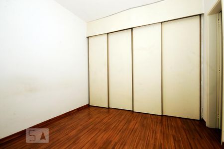 Apartamento à venda com 100m², 2 quartos e 1 vaga Apartamento à venda com 100m², 2 quartos e 1 vagaSuite..