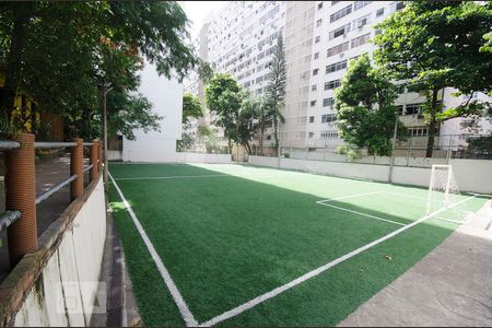 Apartamento à venda com 100m², 3 quartos e sem vagaQUADRA ESPORTIVA