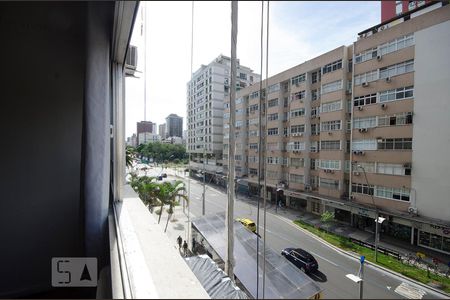 VISTA EXTERNA DA JANELA DO PRIMEIRO QUARTO de apartamento à venda com 3 quartos, 100m² em Leblon, Rio de Janeiro