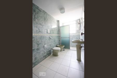 BANHEIRO de apartamento à venda com 3 quartos, 100m² em Leblon, Rio de Janeiro