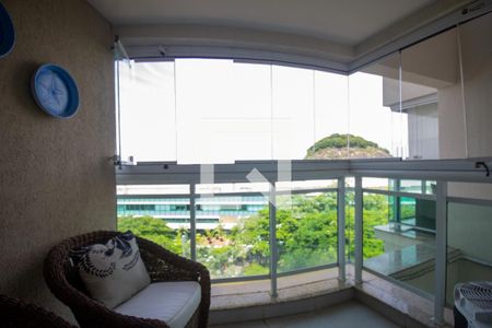 Apartamento para alugar com 80m², 2 quartos e 1 vagaSacada da Suíte