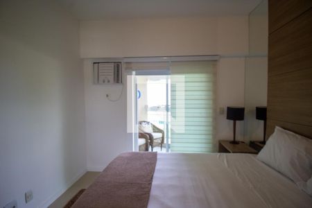 Suíte de apartamento para alugar com 2 quartos, 80m² em Barra da Tijuca, Rio de Janeiro