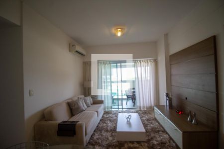 Sala de apartamento para alugar com 2 quartos, 80m² em Barra da Tijuca, Rio de Janeiro