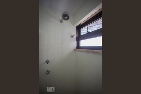 Apartamento à venda com 71m², 1 quarto e 2 vagas Apartamento à venda com 71m², 1 quarto e 2 vagasBanheiro