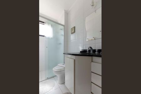 Banheiro de apartamento para alugar com 2 quartos, 63m² em Água Fria, São Paulo
