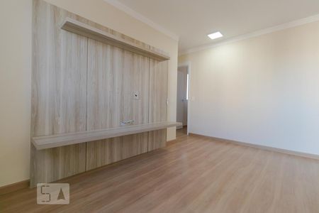 Sala de TV de apartamento para alugar com 2 quartos, 70m² em Taquaral, Campinas