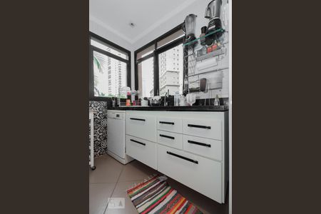 Apartamento à venda com 200m², 3 quartos e 4 vagasCozinha