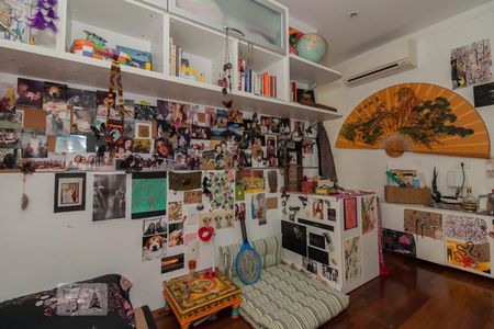 Apartamento à venda com 200m², 3 quartos e 4 vagasQuarto suíte 3