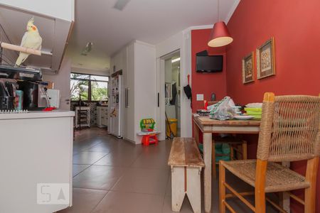 Apartamento à venda com 200m², 3 quartos e 4 vagasCozinha