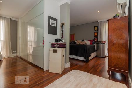 Apartamento à venda com 200m², 3 quartos e 4 vagasQuarto suíte 1