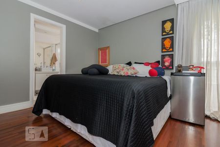 Apartamento à venda com 200m², 3 quartos e 4 vagasQuarto suíte 1