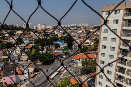 Vista Quarto 1 de apartamento à venda com 2 quartos, 60m² em Vila Gomes, São Paulo