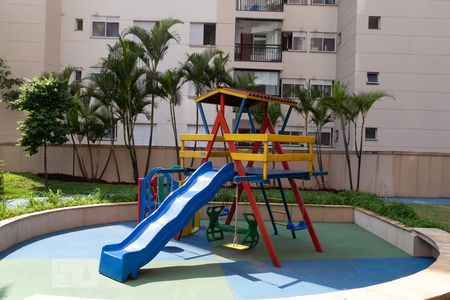 Apartamento para alugar com 60m², 2 quartos e 2 vagasÁrea Comum - Playground