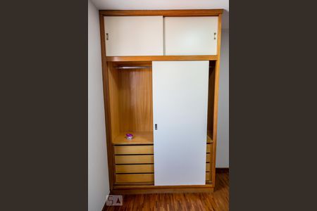 Quarto 1 de apartamento à venda com 2 quartos, 60m² em Vila Gomes, São Paulo
