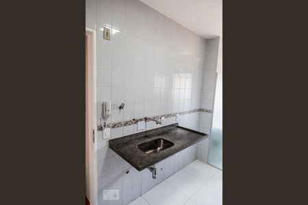 Apartamento para alugar com 60m², 2 quartos e 2 vagasCozinha