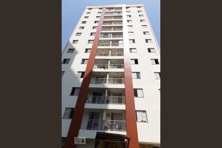 Apartamento para alugar com 60m², 2 quartos e 2 vagasFachada do bloco