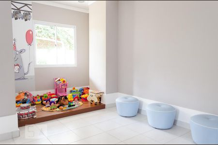 Apartamento para alugar com 80m², 2 quartos e 2 vagasDependências do prédio - brinquedoteca