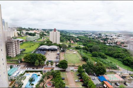 Apartamento para alugar com 80m², 2 quartos e 2 vagasVista da varanda