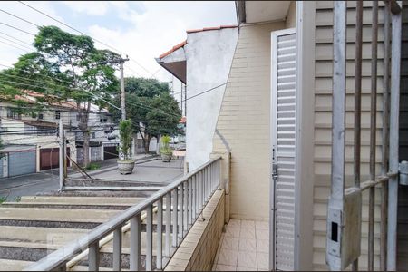 Casa à venda com 165m², 3 quartos e 2 vagas Casa à venda com 165m², 3 quartos e 2 vagasSacada Quarto 1