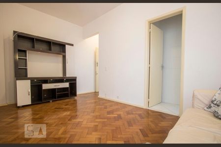 Sala de apartamento para alugar com 1 quarto, 50m² em Copacabana, Rio de Janeiro