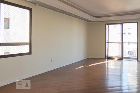 Apartamento à venda com 200m², 4 quartos e 2 vagasSala