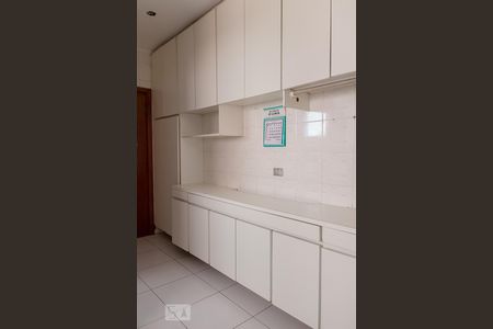 Apartamento à venda com 200m², 4 quartos e 2 vagasÁrea de Serviço