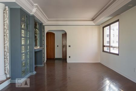Apartamento à venda com 200m², 4 quartos e 2 vagasSala