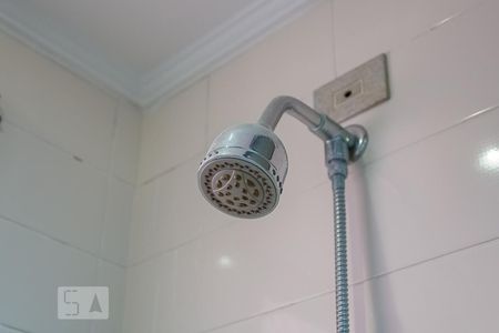 Apartamento à venda com 200m², 4 quartos e 2 vagasChuveiro