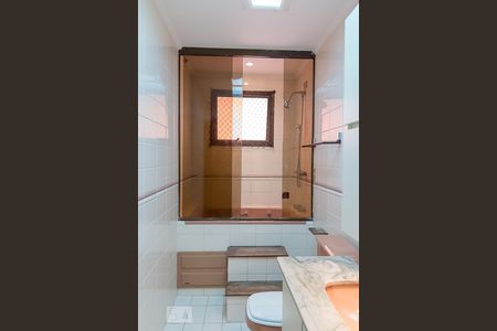 Apartamento à venda com 200m², 4 quartos e 2 vagasBanheiro do Quarto 2