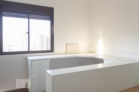 Apartamento à venda com 200m², 4 quartos e 2 vagasQuarto 4