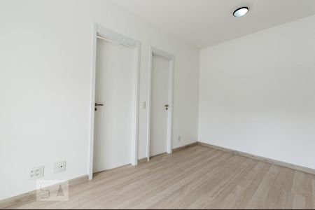 Sala de apartamento para alugar com 1 quarto, 41m² em Umuarama, Osasco