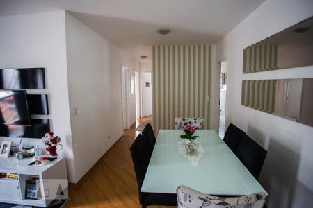 Sala de apartamento para alugar com 3 quartos, 70m² em Parque Imperial, São Paulo
