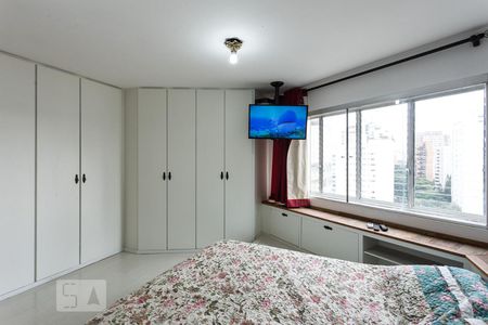 Suíte de apartamento para alugar com 2 quartos, 98m² em Vila Nova Conceição, São Paulo