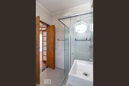 Banheiro de apartamento para alugar com 1 quarto, 45m² em Santa Cecília, São Paulo