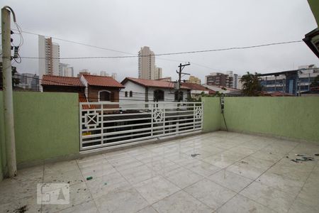 Casa à venda com 200m², 3 quartos e 2 vagasVaranda quarto 1