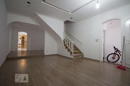 Sala de casa à venda com 3 quartos, 200m² em Brooklin Paulista, São Paulo
