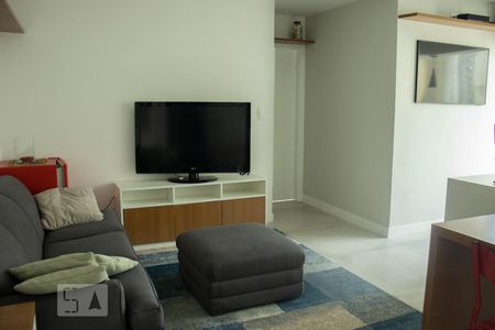 Apartamento para alugar com 72m², 1 quarto e 1 vaga Apartamento para alugar com 72m², 1 quarto e 1 vagaSala